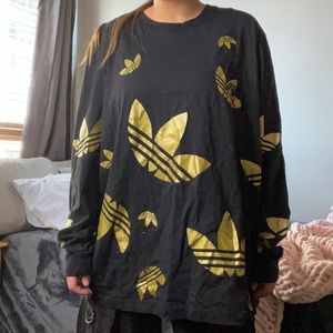 Adidas Long sleeve gold print, oversized fit